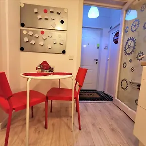 Luxury Piata Universitate Old Town Apartament