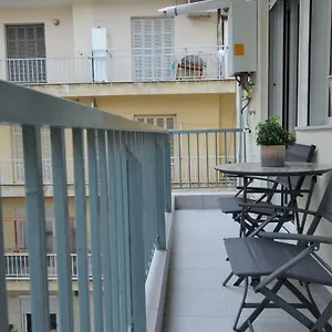 Ελέγξτε τη διαθεσιμότητα
